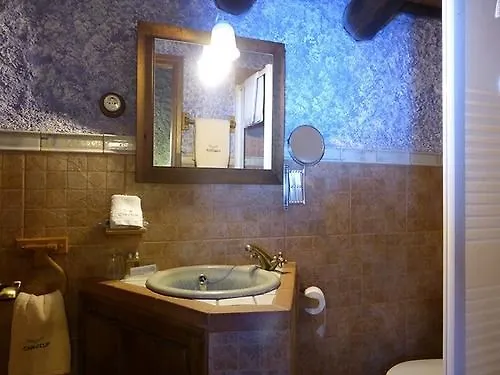 Masia Can Felip B&B Llinars del Valles